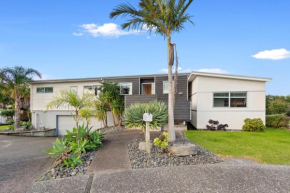 The Nautical Bach - Mangawhai Heads Holiday Home